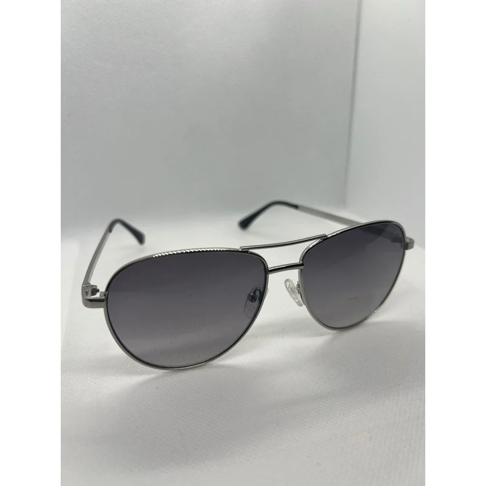 Guess Aviator Sunglasses Gunmetal Gray‎ Frame Rhinestone Accents GF6157